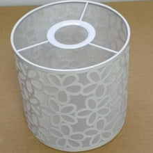Load image into Gallery viewer, 1pc 14*14cm Iron+PVC Lampshade Floral Table/Ceiling Pendant Light Shade Lampshade Lamp Cover White For Home Restaurant Cafe